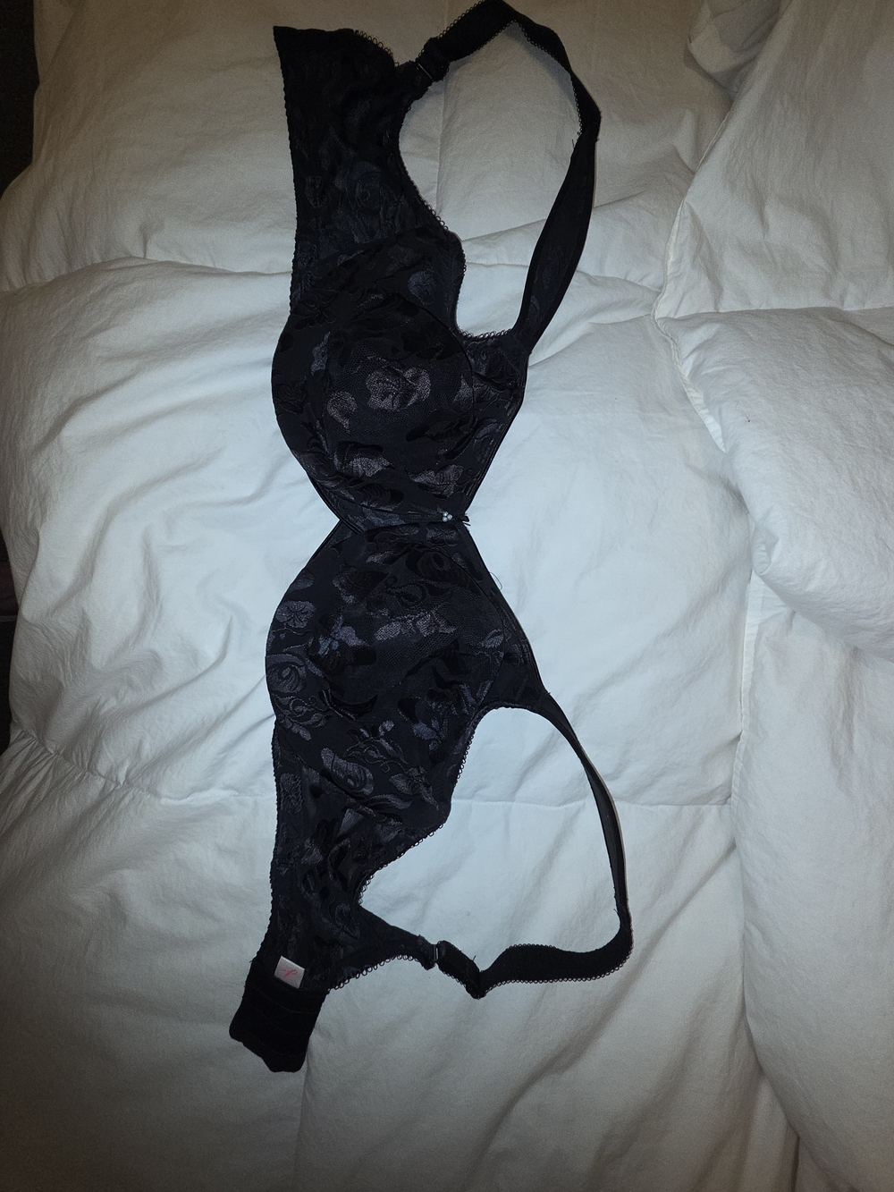 38DD Wacoal Black Floral Lace Full-Coverage Bra